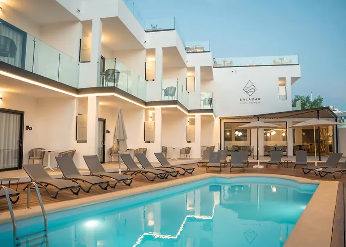 Saladar Boutique شقة *